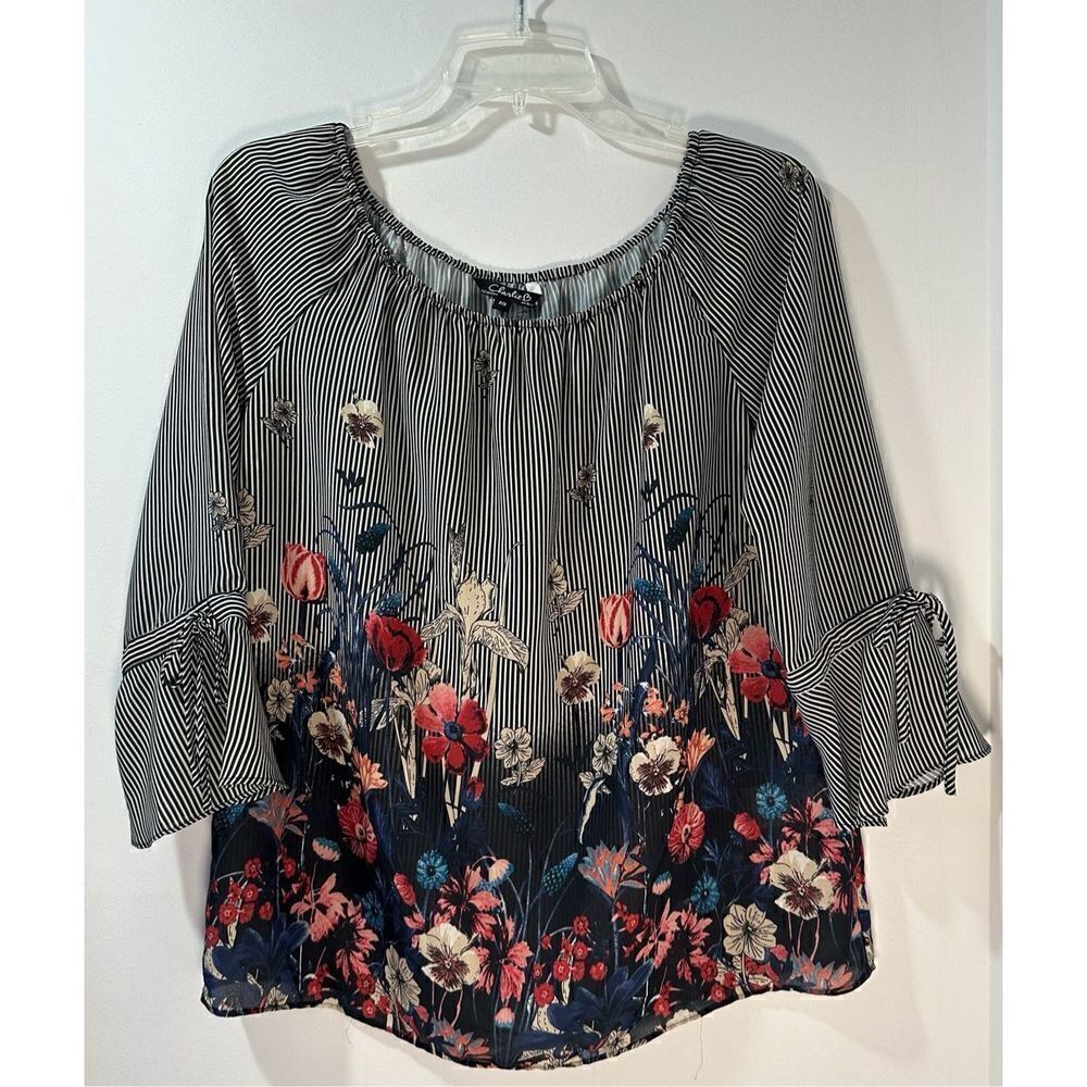 Charlie B womenโs 3/4 bell sleeve striped & floral print top size PS.โ #30-1078